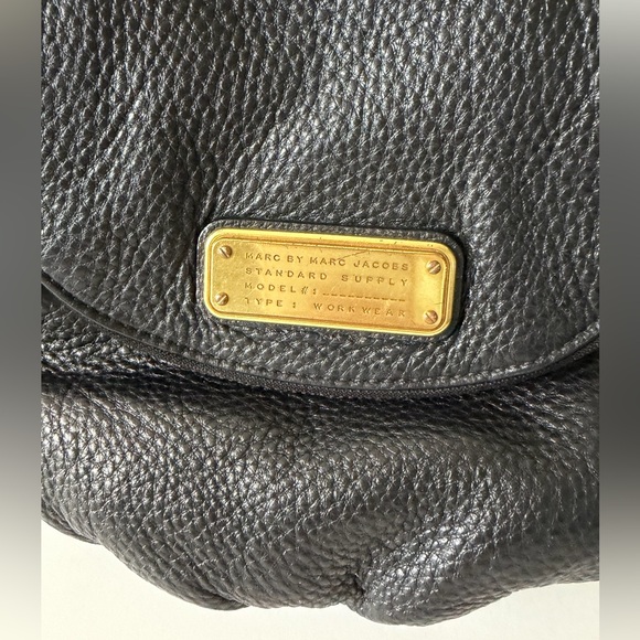 Marc Jacobs Black Leather Crossbody Bag - Picture 4 of 7
